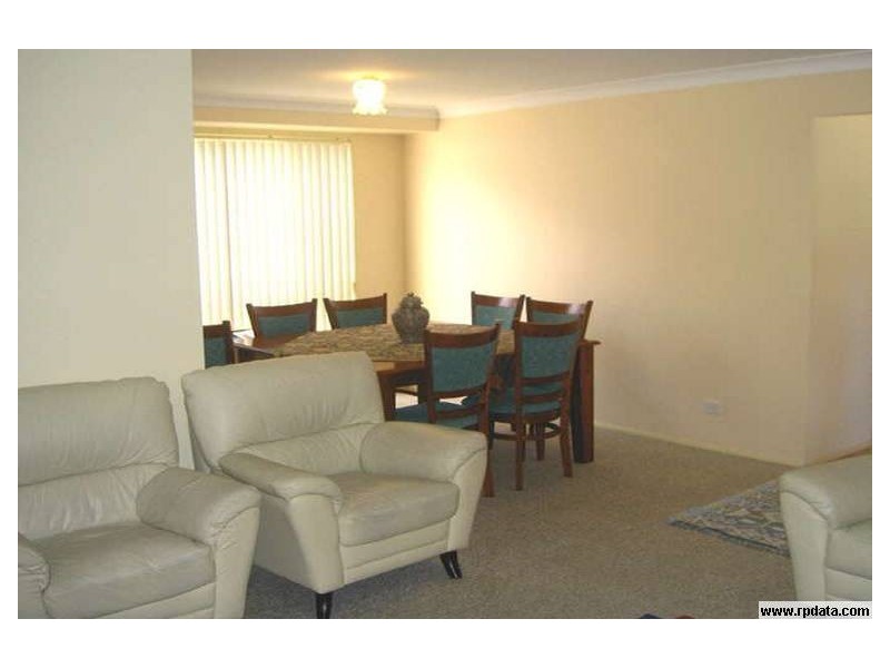 14 Woolybutt Crescent, Erina NSW 2250