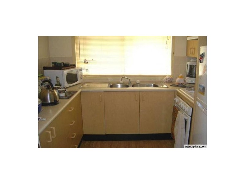 14 Woolybutt Crescent, Erina NSW 2250