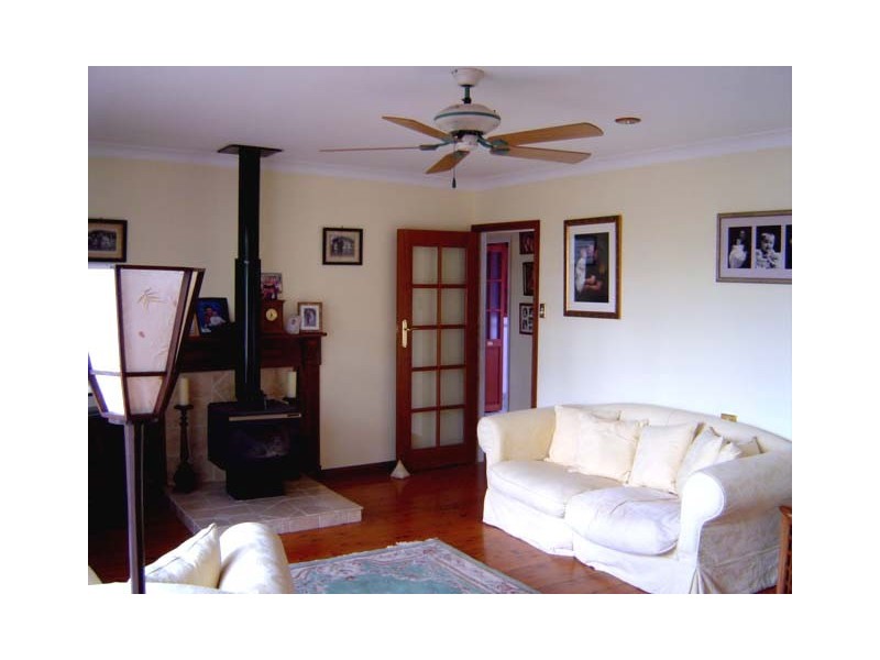 216 The Round Drive, Avoca Beach NSW 2251