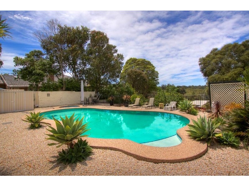 141 Albany Street, Point Frederick NSW 2250