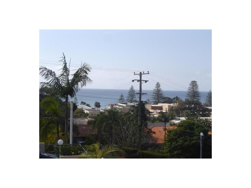 1/32 CAMPBELL CR, Terrigal NSW 2260