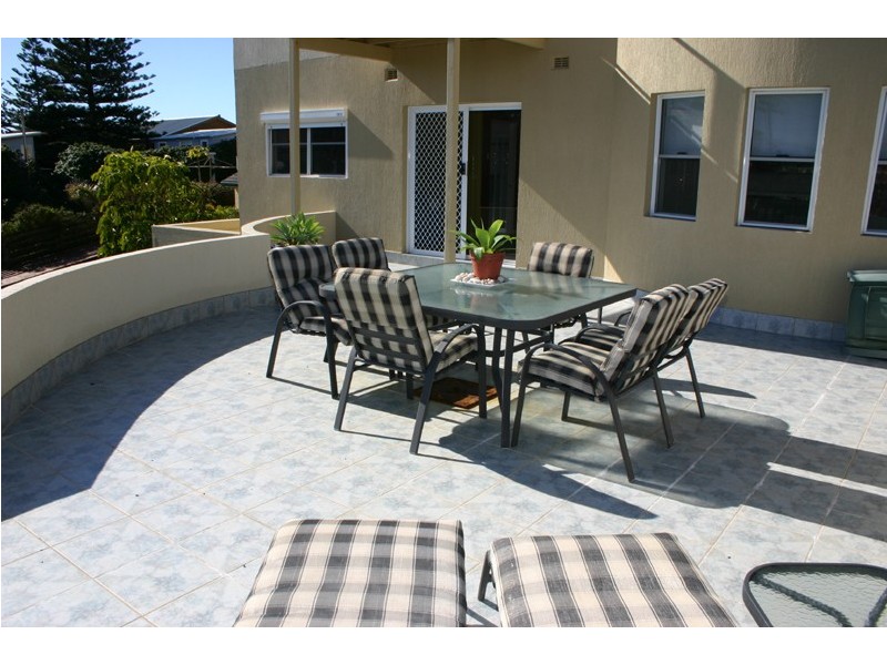 3 and 4 / 99 Ocean View Drive, Wamberal NSW 2260