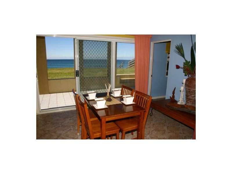 3 and 4 / 99 Ocean View Drive, Wamberal NSW 2260