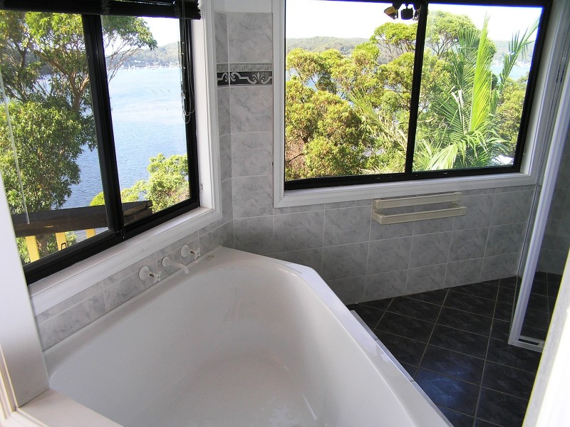 10 Fishermans Pde, Daleys Point NSW 2257