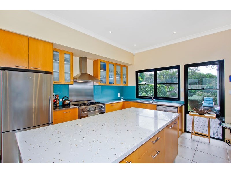 38 Ocean Street, North Avoca NSW 2260