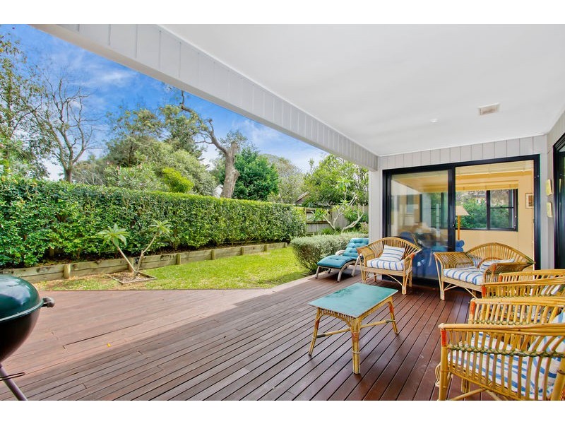 38 Ocean Street, North Avoca NSW 2260