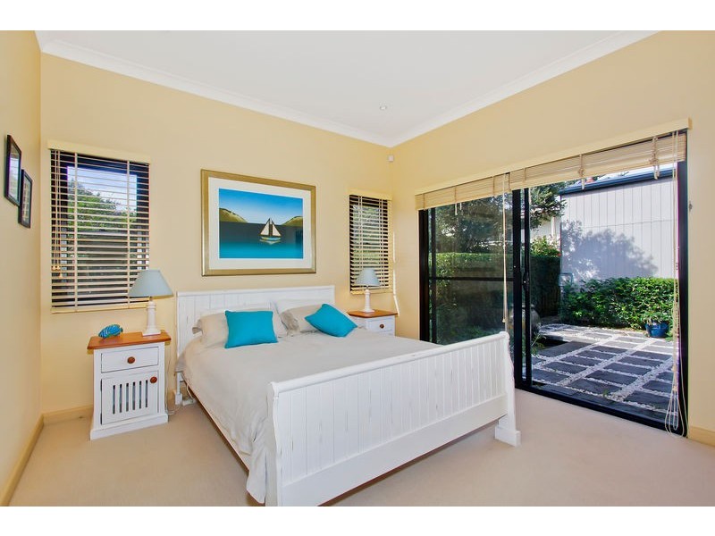 38 Ocean Street, North Avoca NSW 2260