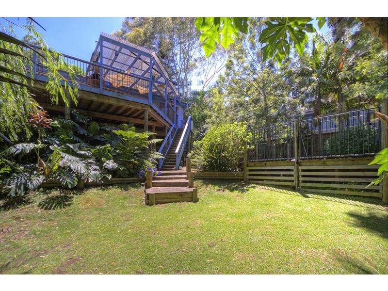 17 Koorabel Av, Copacabana NSW 2251