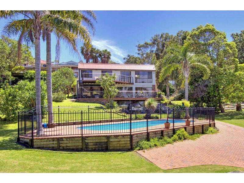38 Dover Road, Wamberal NSW 2260
