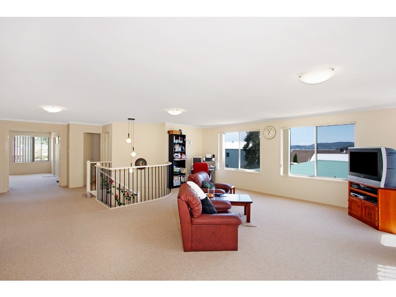 9 Mimosa Avenue, Saratoga NSW 2251