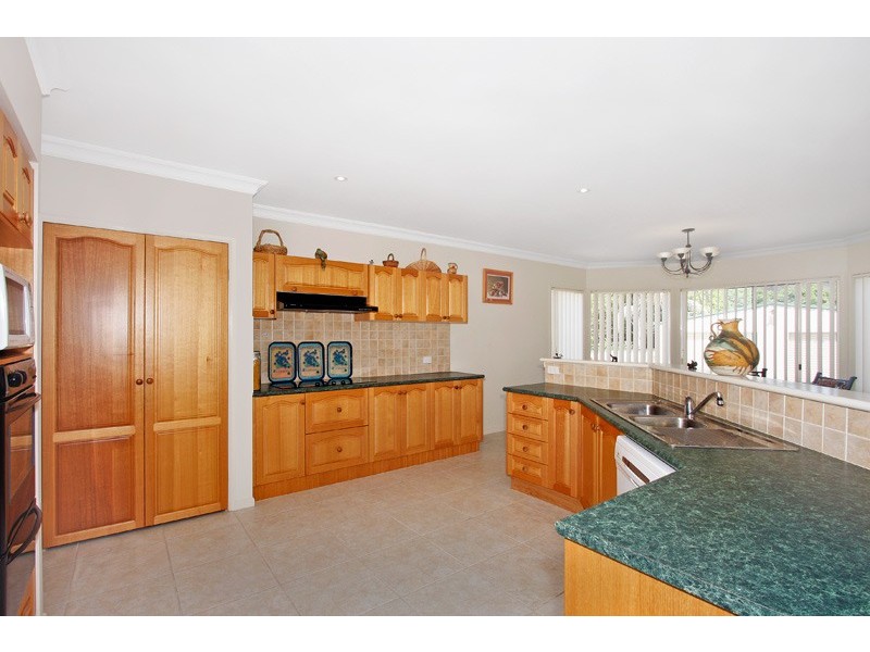 9 Mimosa Avenue, Saratoga NSW 2251