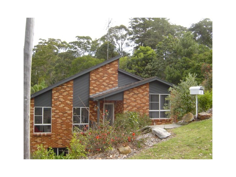 2 Moores Rd, Avoca Beach NSW 2251
