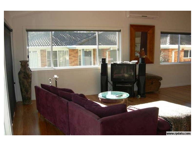 1/50 Golden Grove Circuit, Terrigal NSW 2260