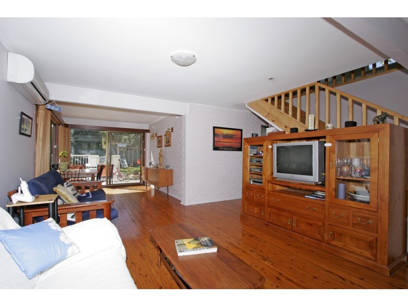 9 Loxton Avenue, Wamberal NSW 2260