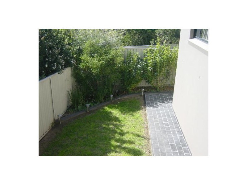 7 27 Whiting Avenue Terrigal, Terrigal NSW 2260