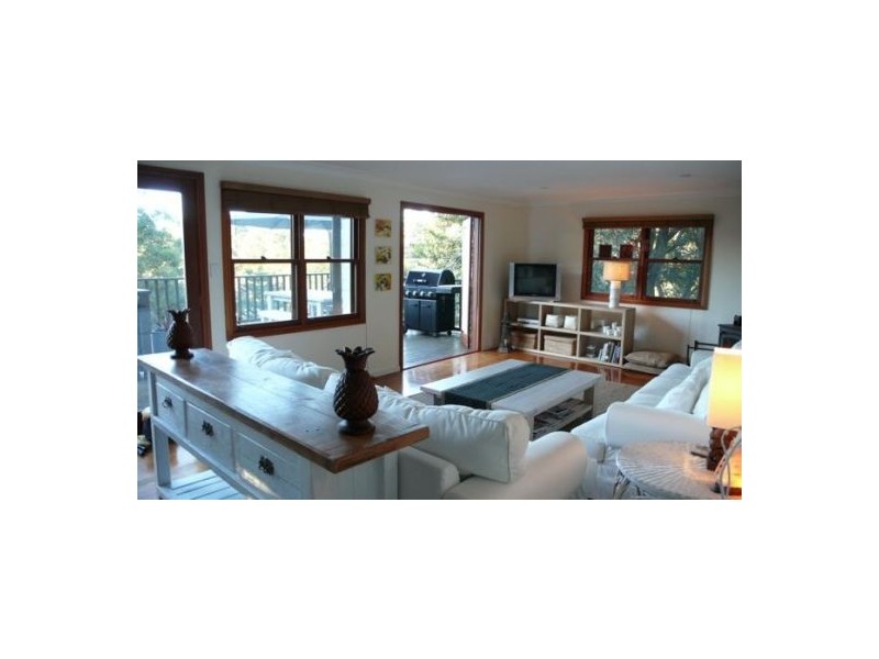 1/11 Laird Drive, Avoca Beach NSW 2251