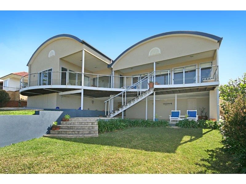 Tramway Road, North Avoca NSW 2260