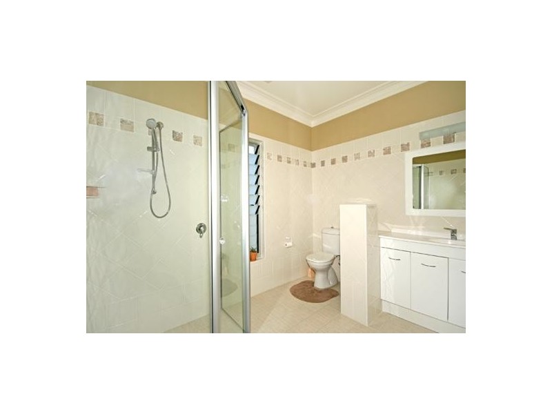 Tramway Road, North Avoca NSW 2260