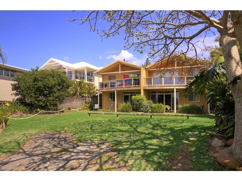 2/133 Ocean View Drive, Wamberal NSW 2260