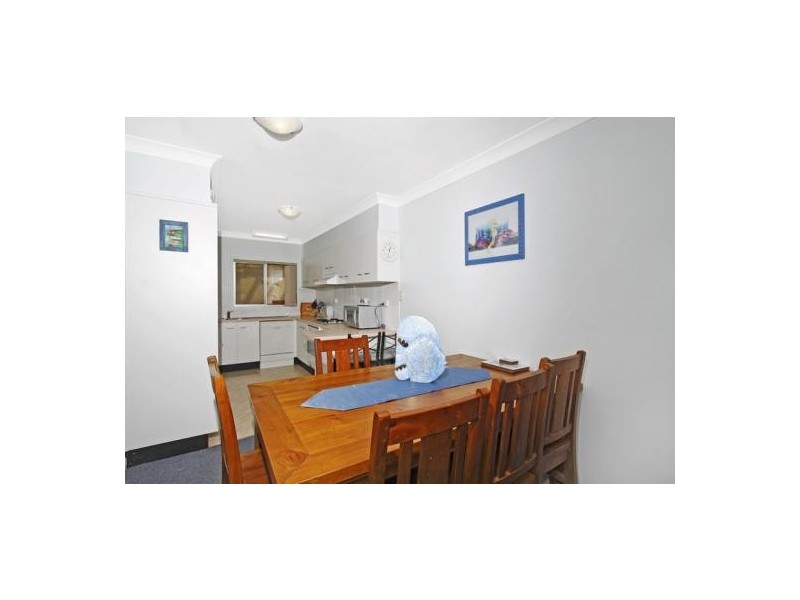 2/133 Ocean View Drive, Wamberal NSW 2260