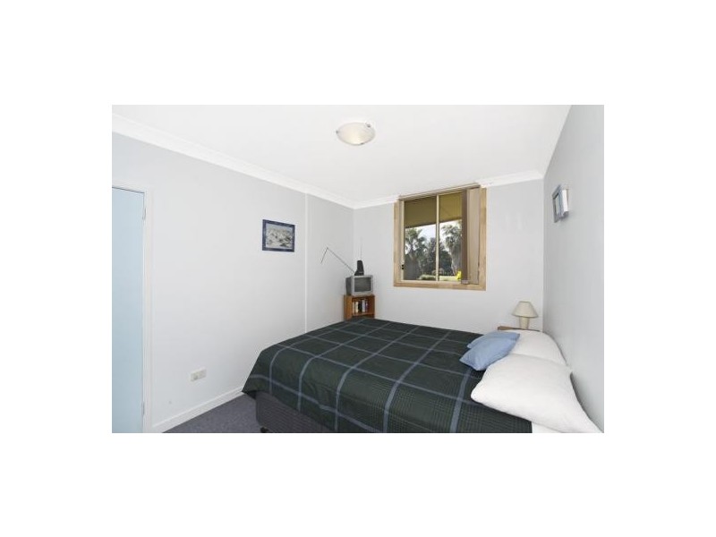 2/133 Ocean View Drive, Wamberal NSW 2260