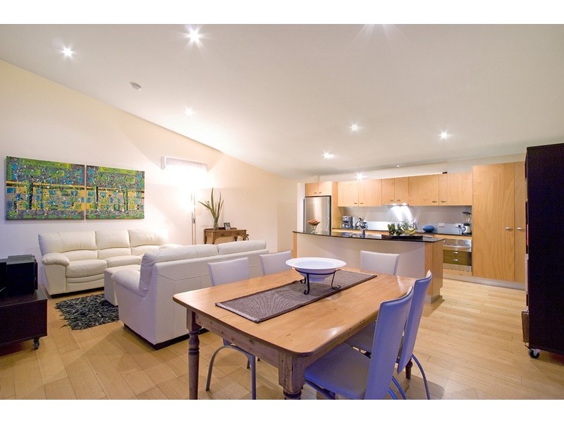 18 Gill Ave, Avoca Beach NSW 2251