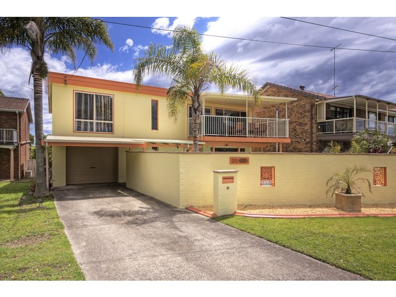 39 Circulo Drive, Copacabana NSW 2251