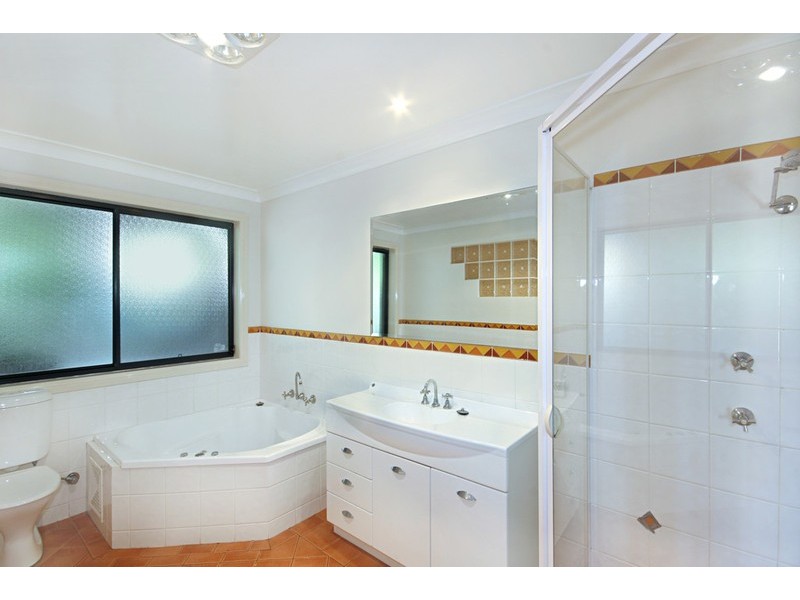 291 The Round Dr, Avoca Beach NSW 2251