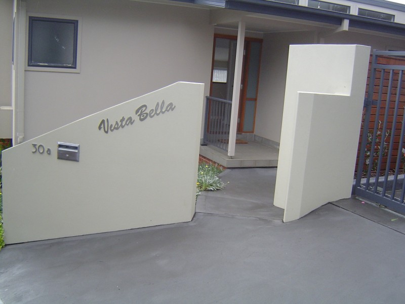 30A Vista Ave, Copacabana NSW 2251