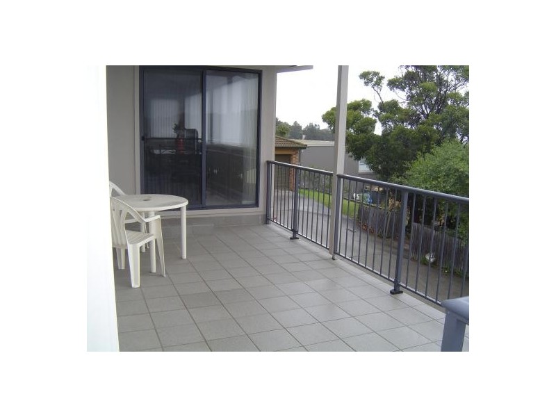 30A Vista Ave, Copacabana NSW 2251