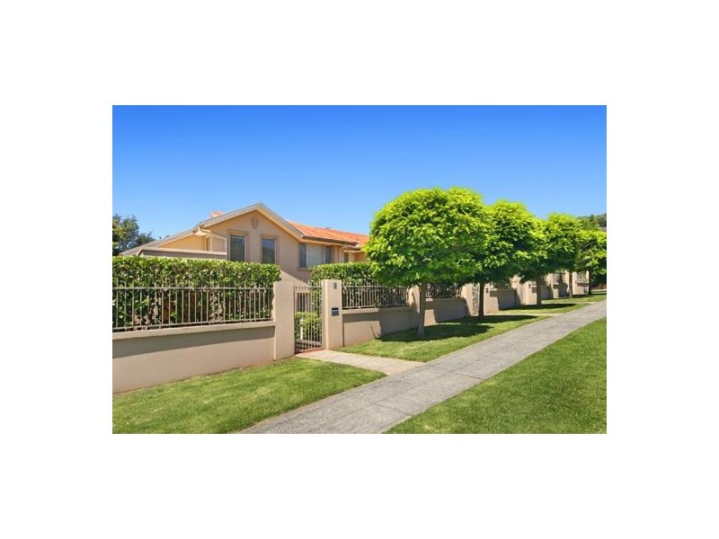 4/20 Kurrawyba Avenue, Terrigal NSW 2260