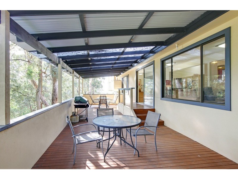 17 Baronga Road, Avoca Beach NSW 2251