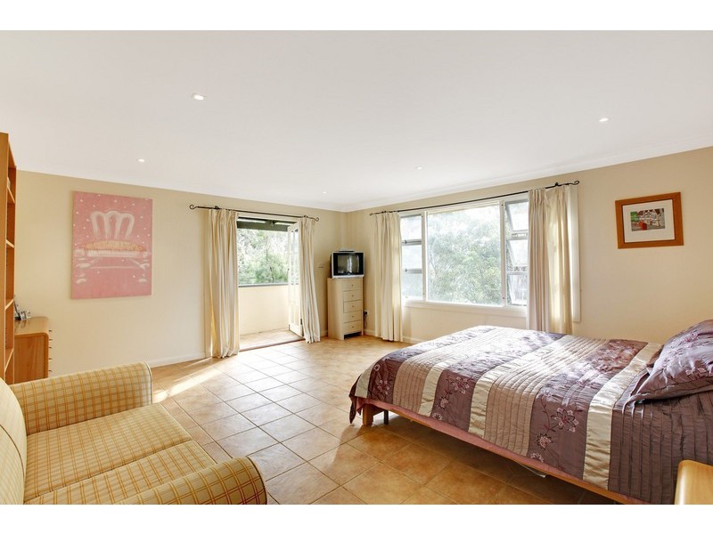 17 Baronga Road, Avoca Beach NSW 2251