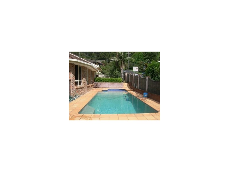 24 Mawarra Rd, Wamberal NSW 2260