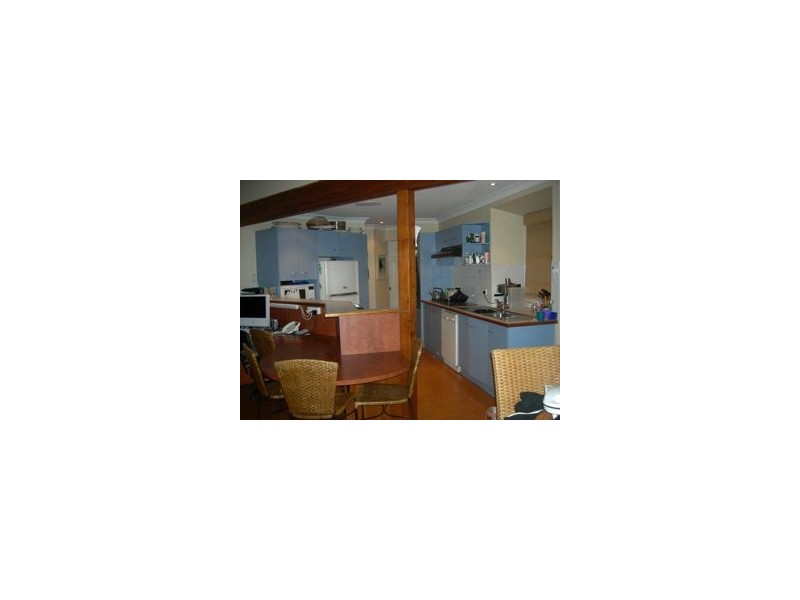 24 Mawarra Rd, Wamberal NSW 2260