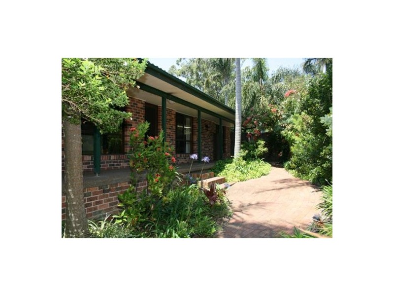 21 Malkana Avenue, Forresters Beach NSW 2260