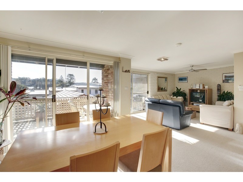 4/8 Avoca Drive, Avoca Beach NSW 2251