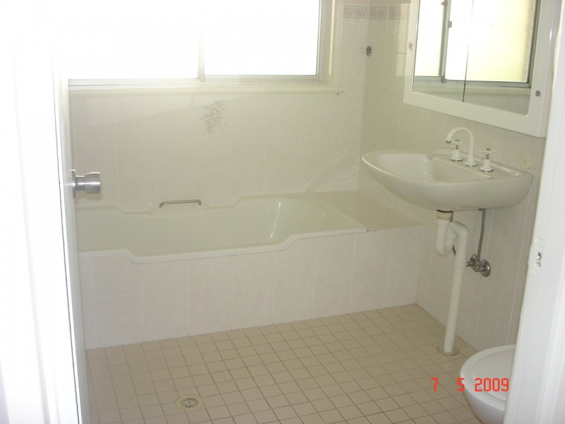28 Asca Drive, Green Point NSW 2251
