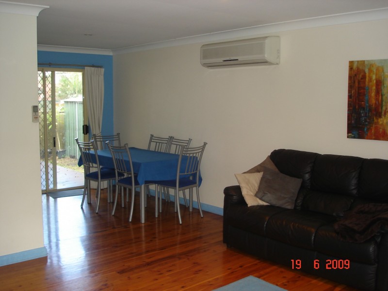 2/4 Courigal Ave, Kincumber NSW 2251