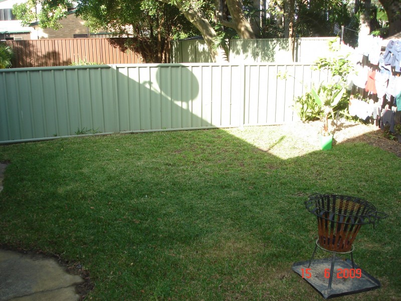 2/4 Courigal Ave, Kincumber NSW 2251