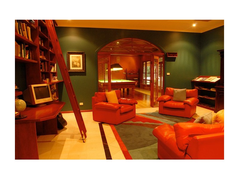 190 Cape Three Points Rd, Avoca Beach NSW 2251