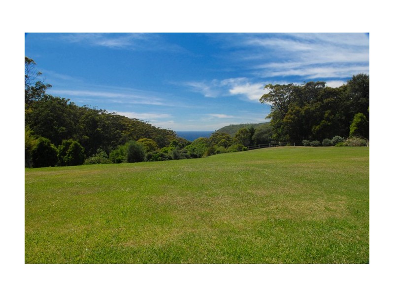 190 Cape Three Points Rd, Avoca Beach NSW 2251