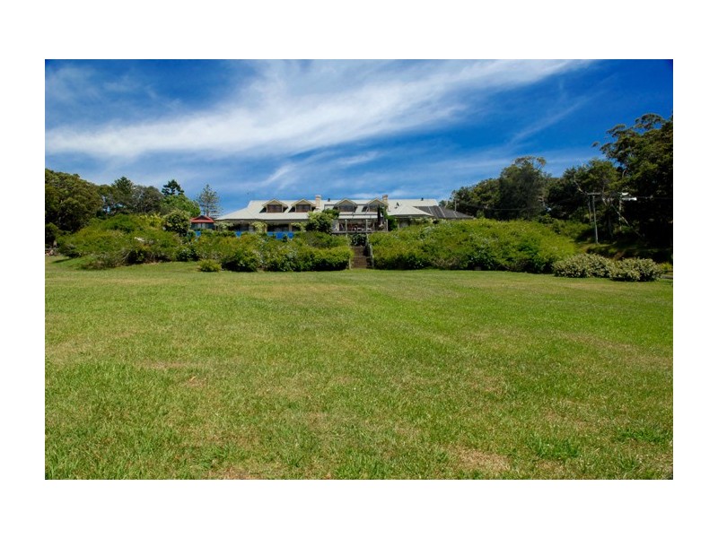 190 Cape Three Points Rd, Avoca Beach NSW 2251