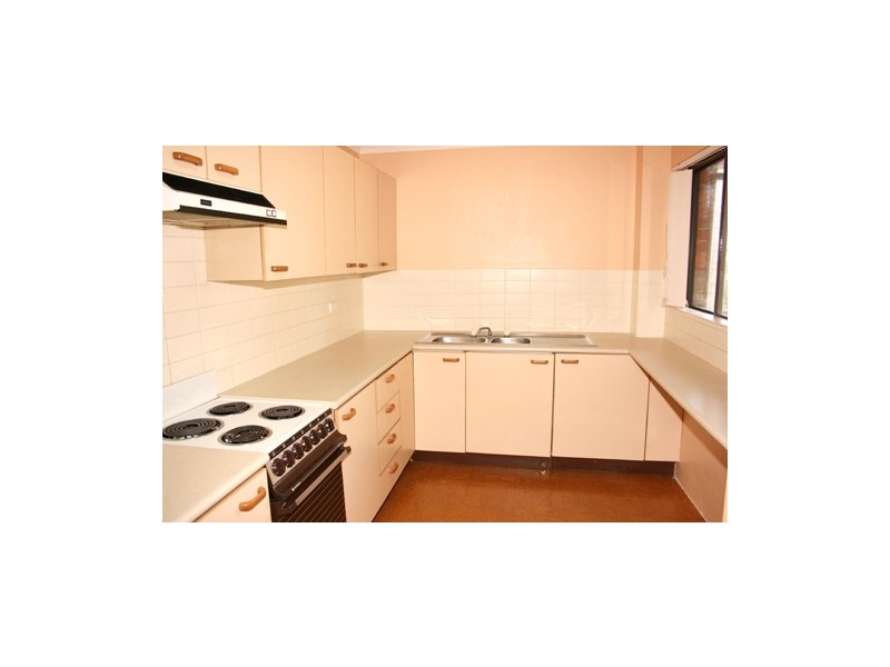 8/13 Campbell Crescent, Terrigal NSW 2260