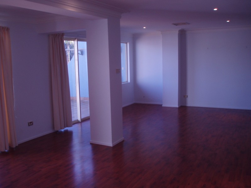 6/21 North Avoca Parade, North Avoca NSW 2260