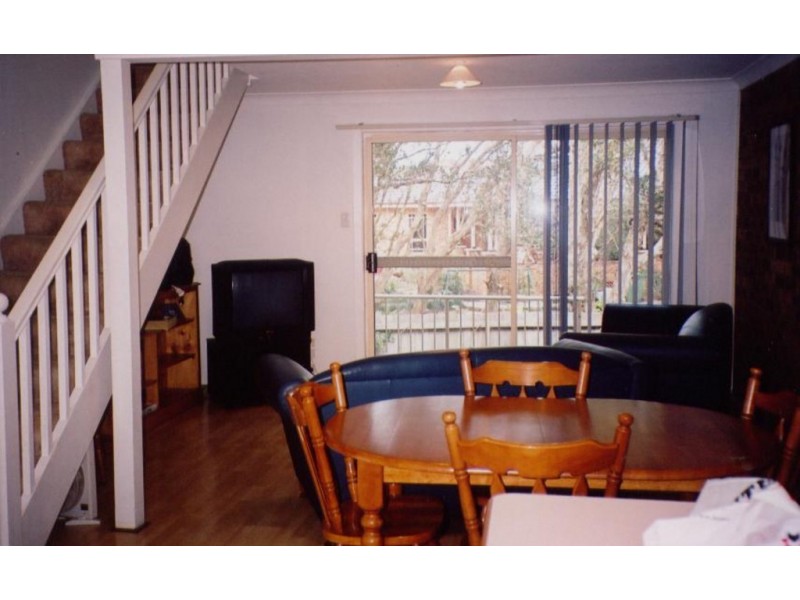 2/74-78 Ocean View Drive, Wamberal NSW 2260