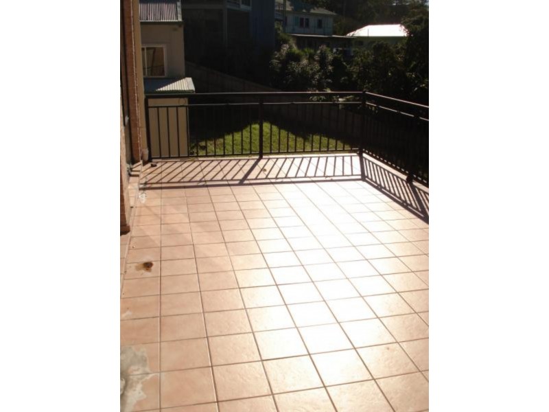 2/23 Auld Street, Terrigal NSW 2260