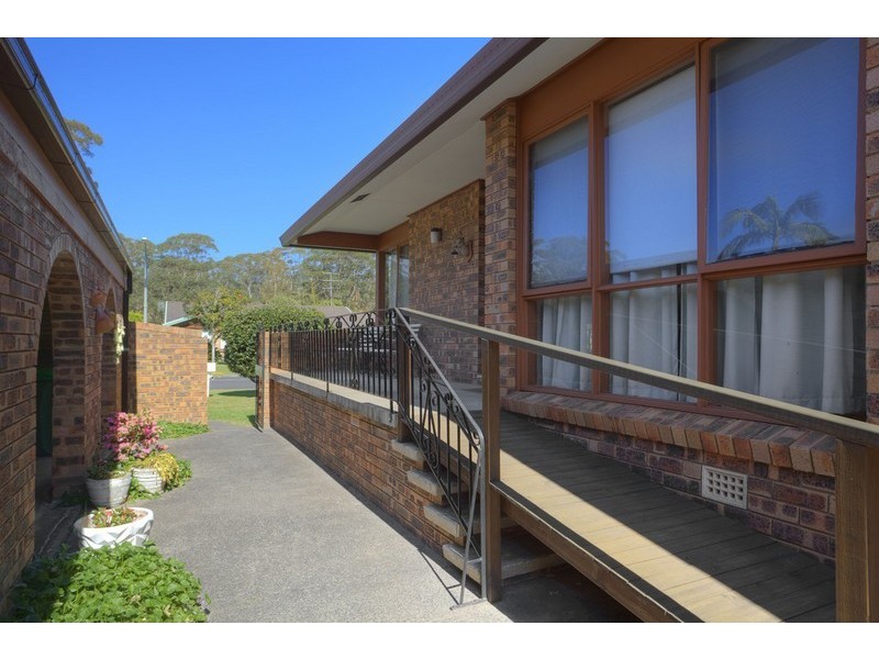 33 Windsor Road, Wamberal NSW 2260