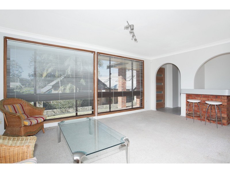 229a The Round Drive, Avoca Beach NSW 2251