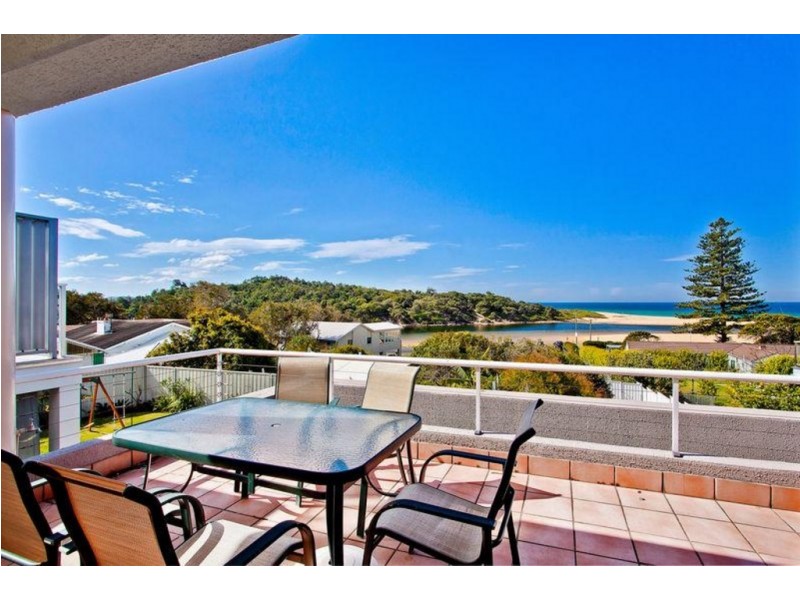 2/137B Ocean View Drive, Wamberal NSW 2260